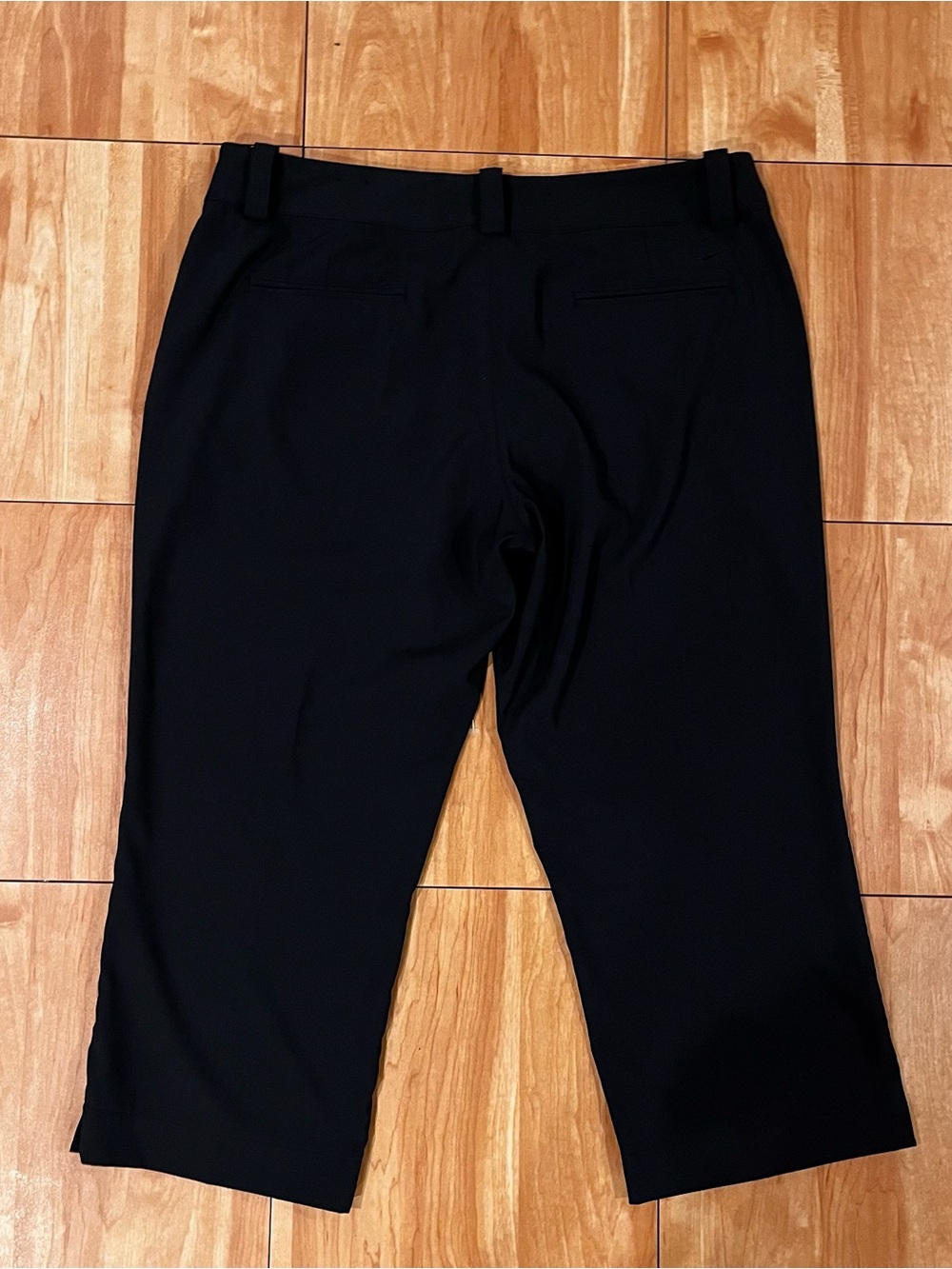 Nike Golf Dri-FIT Black Performance Capri Pants Women's Size 14 - Picture 3 of 3